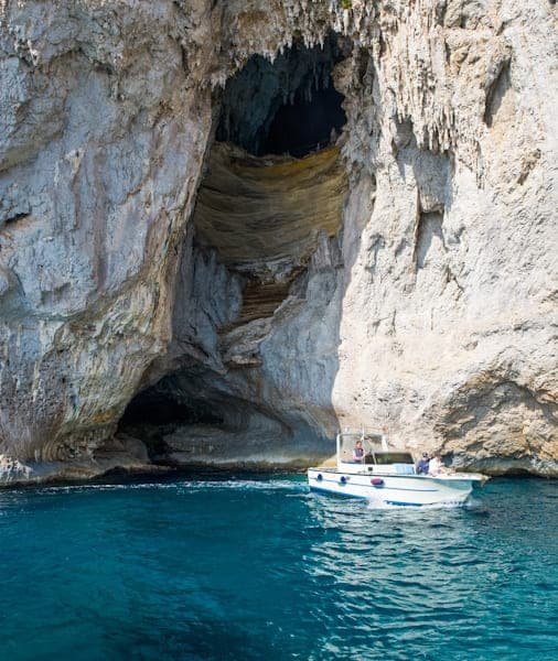 Le migliori escursioni in barca da Positano a Capri 2026