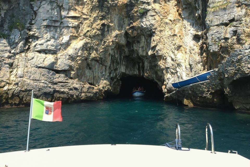 Positano'dan En İyi Mavi Mağara Turu 2026