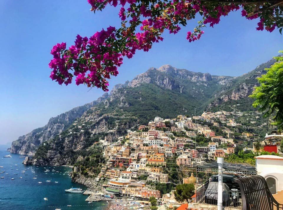 Explore Positano: Tours & Tips