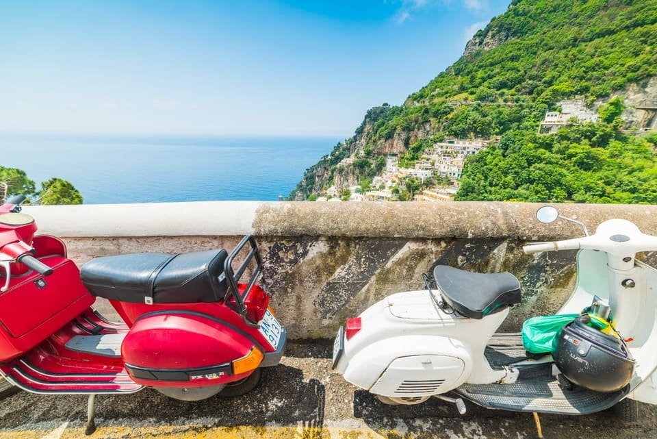 Най-добрата обиколка с Vespa по Амалфийското крайбрежие 2026