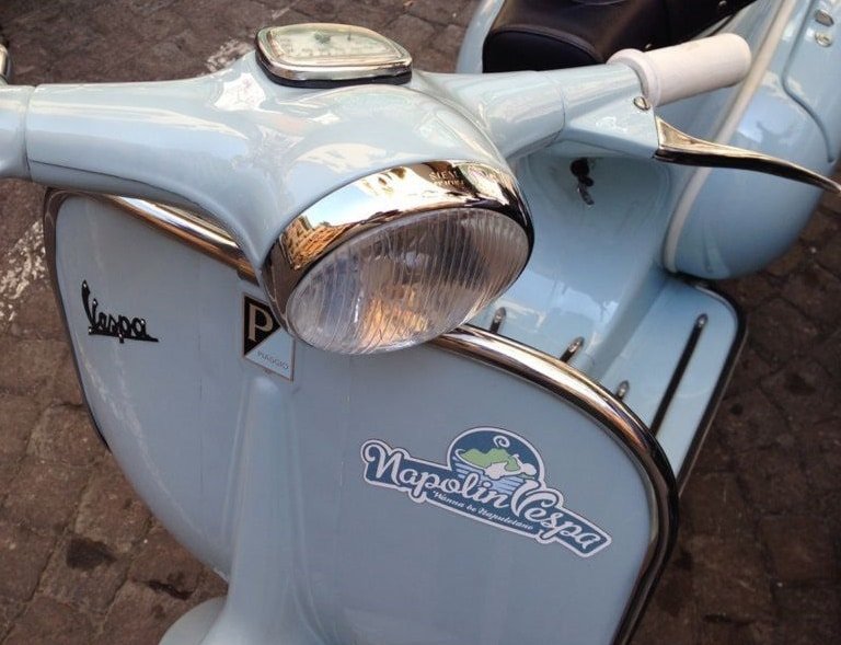 Най-добрата обиколка с Vespa по Амалфийското крайбрежие 2026